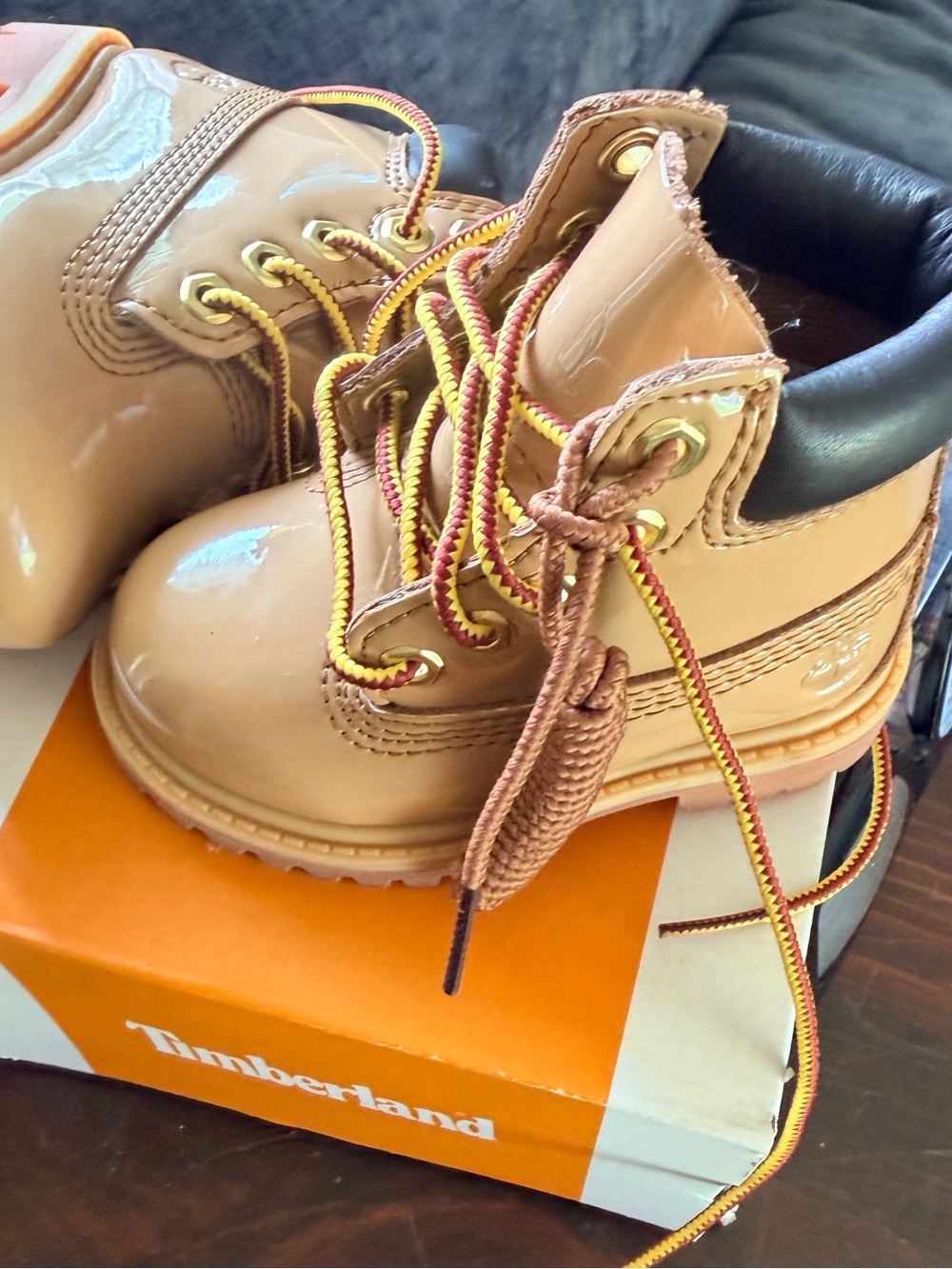 Timberland Kids Tan Patent Leather Lace-Up Boots with Black Collar